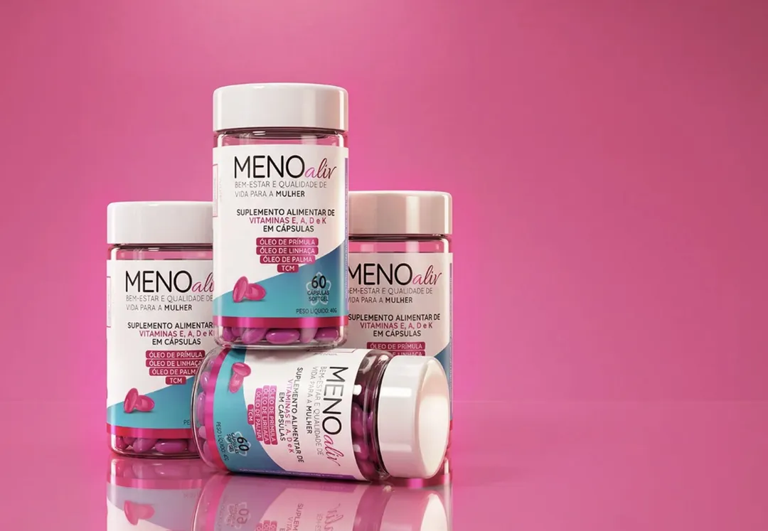 Potes de Meno Aliv sobre fundo rosa